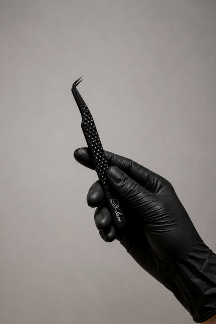 Fiber tip tweezer